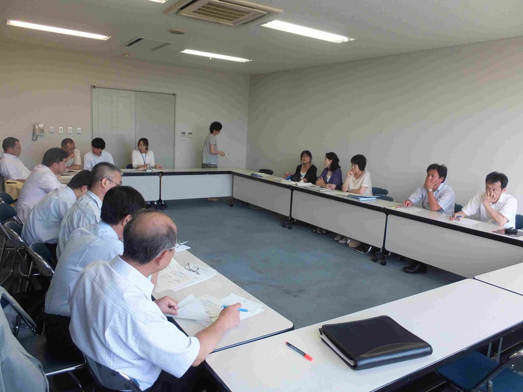 学校関係者との話し合い