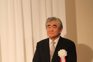 受章された中川正晴相談役
